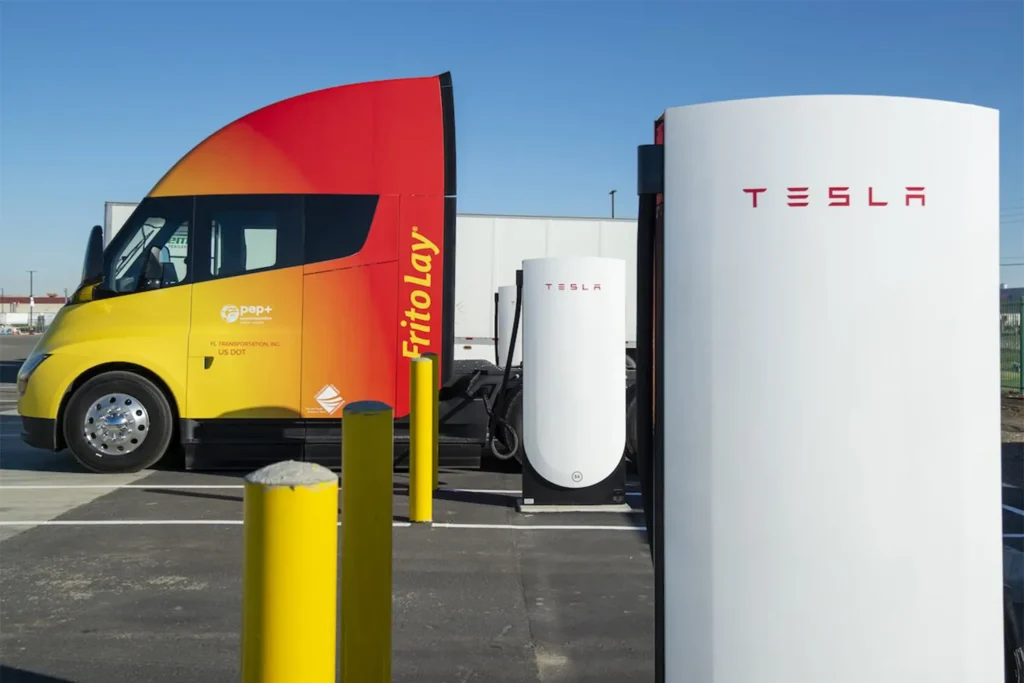 Tesla Semi Charging